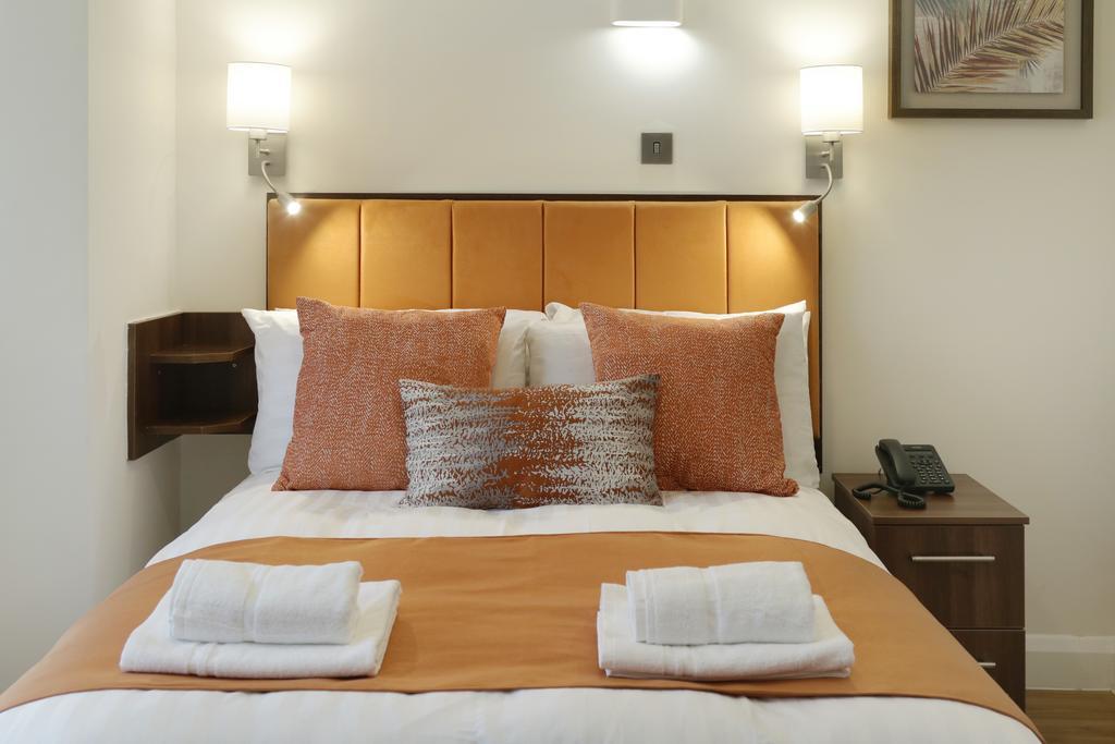Imperial Ltd. Guest house Hounslow